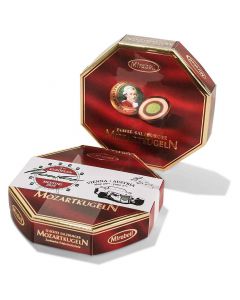 Personalized Mirabell Mozart balls 12 pcs with cardboard slipcase - 200g